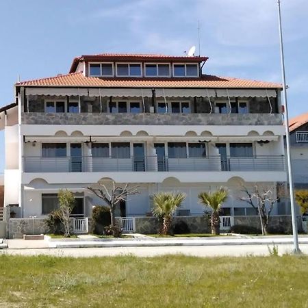Ermioni Apartments Vrasná Kültér fotó