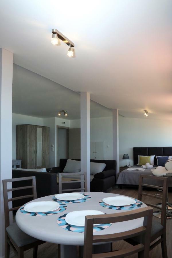 Ermioni Apartments Vrasná Kültér fotó